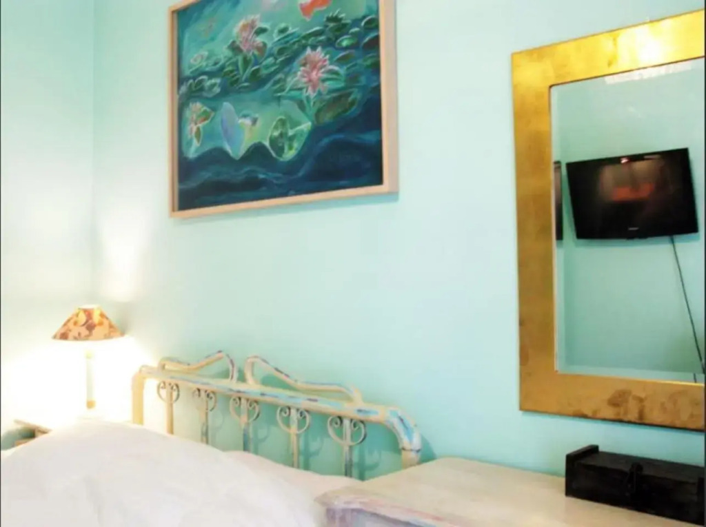 Central & Cosy boutique Apt - 3 min from Metro