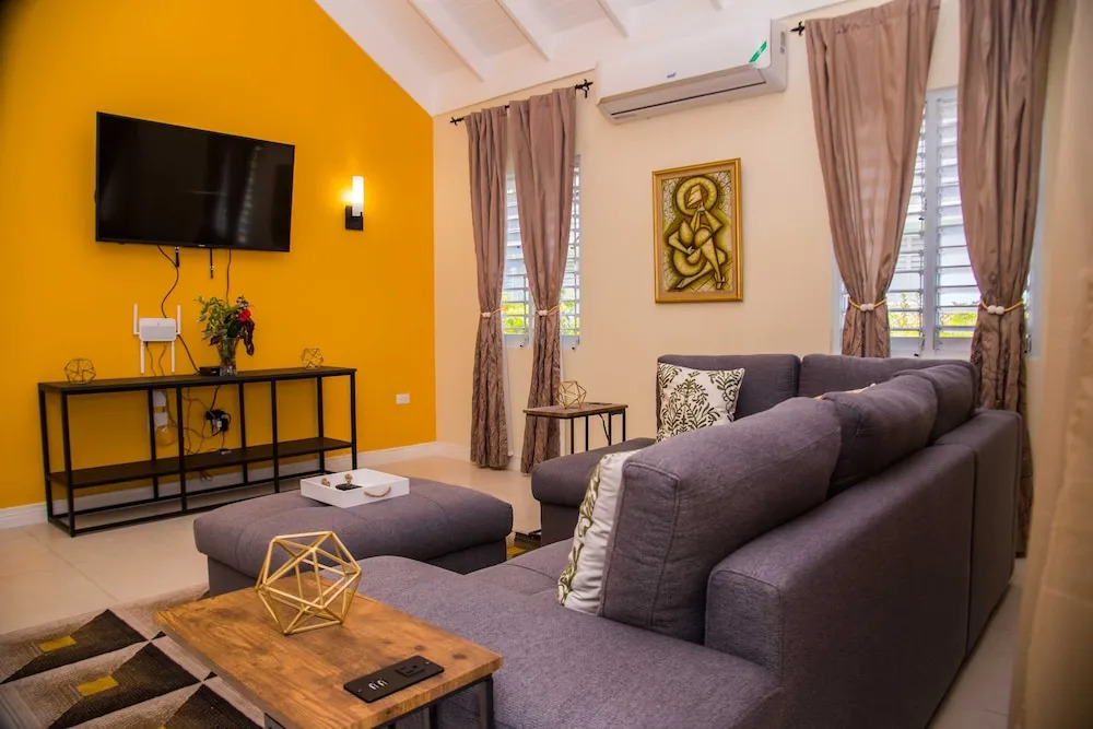 Sunshine Paradise Villa