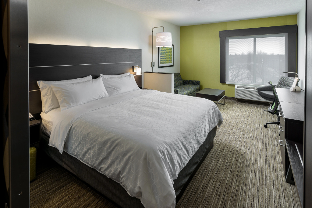 Holiday Inn Express & Suites - Saskatoon East - University by IHG