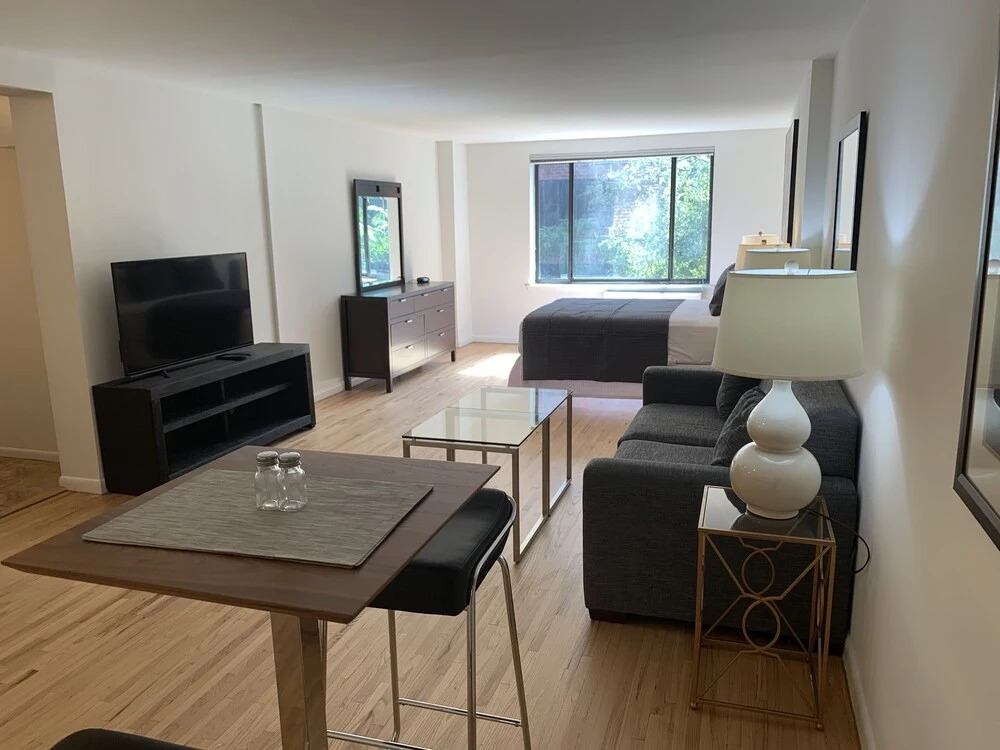 Lenox Hill Apartments 30 Day Rentals