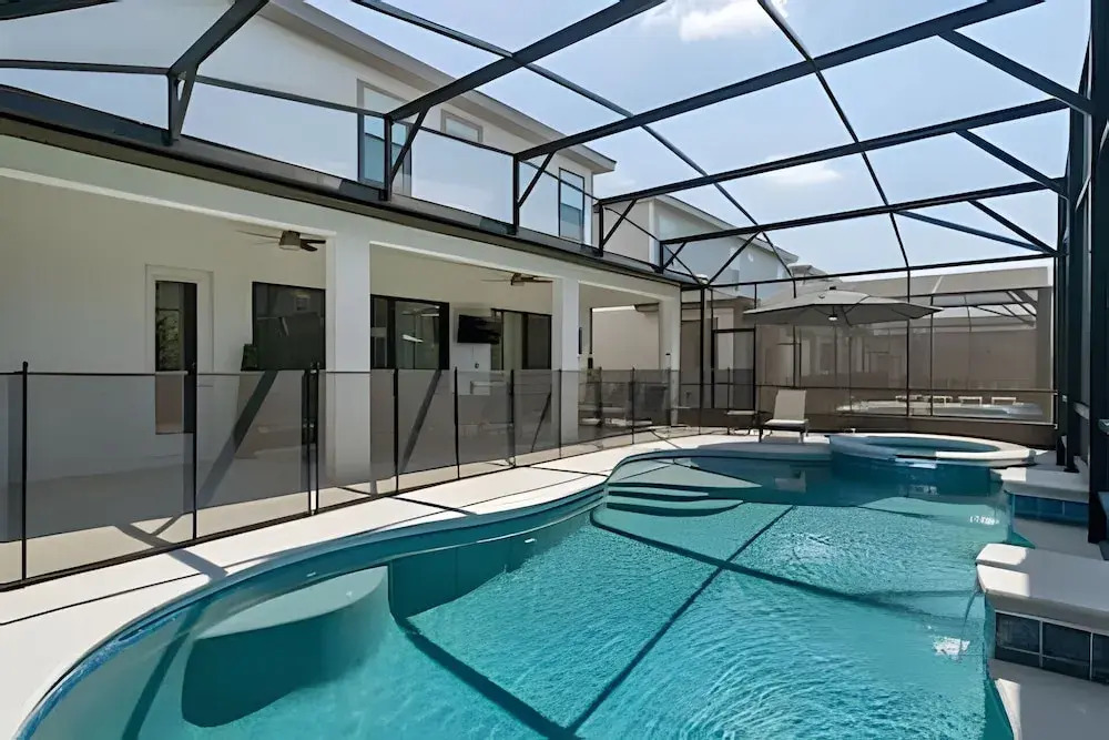 Luxurious 9BR Paradiso Pool, Cinema & Game Room