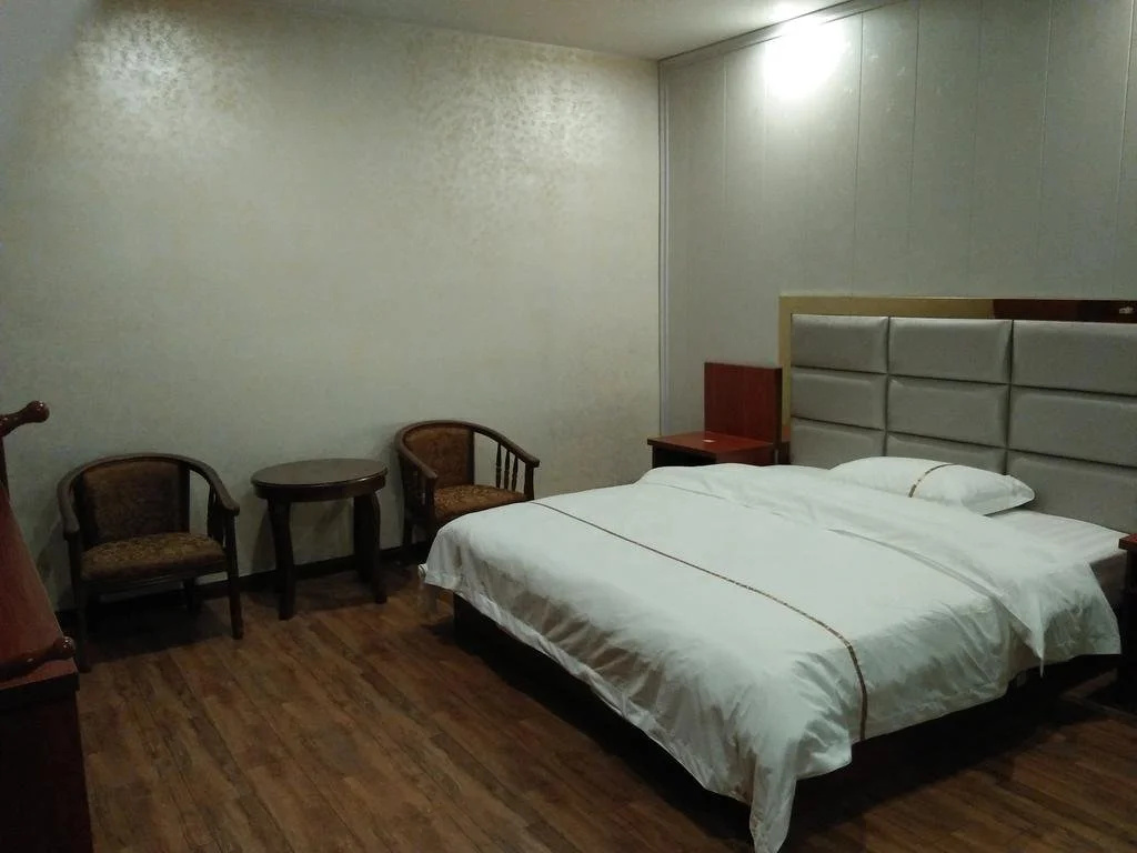 Xiangnan Business Hotel