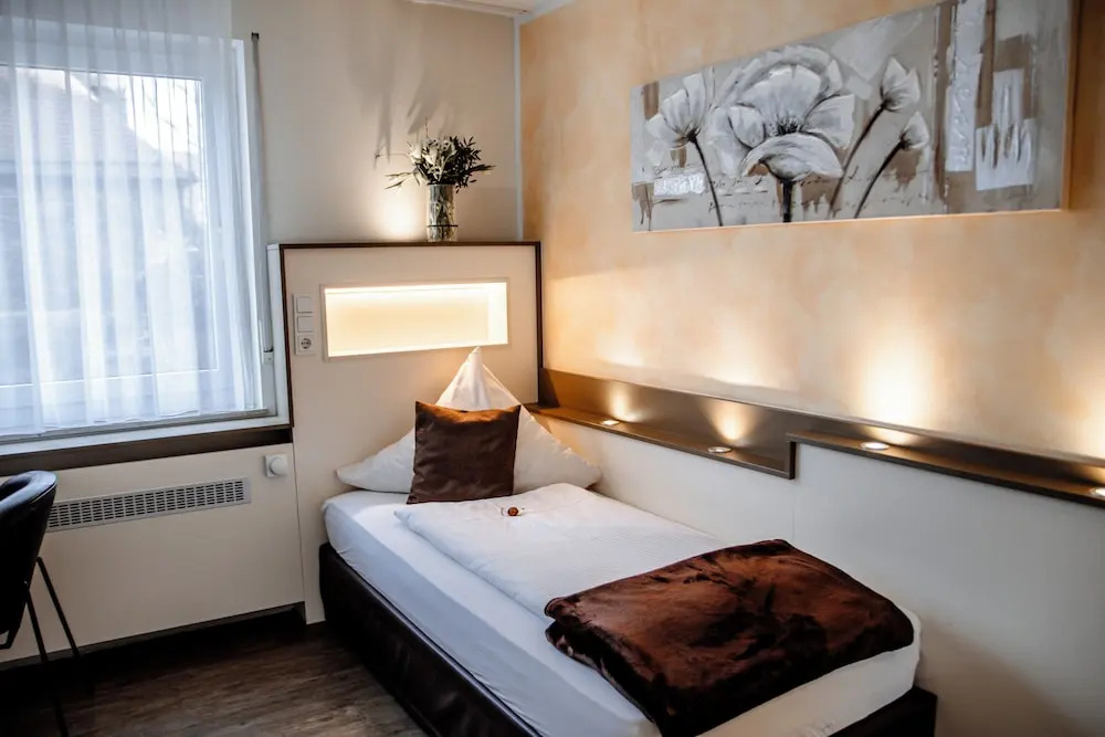 Hotel Central eGbR