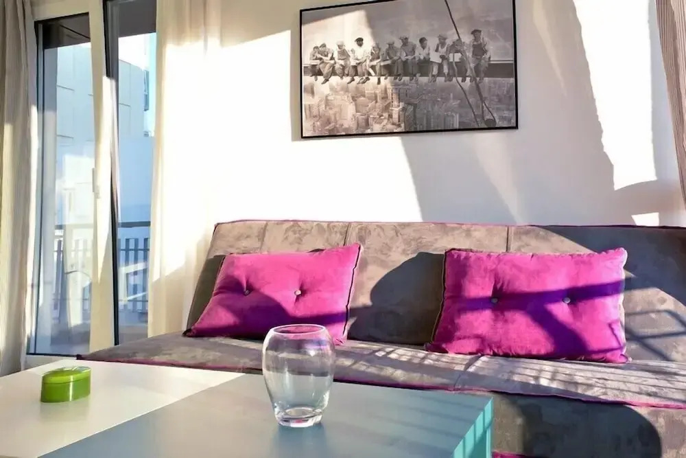 Adorable flat next to Marina Alimou