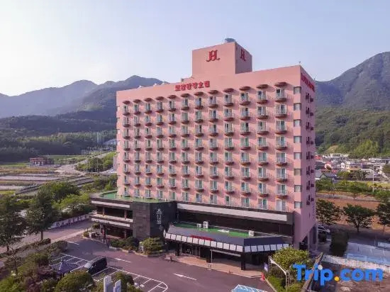 Bugok Royal Tourist Hotel
