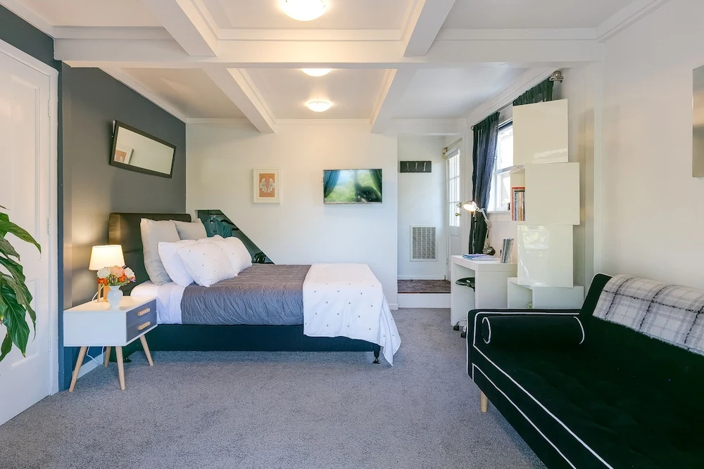 Melrose Haven B&B