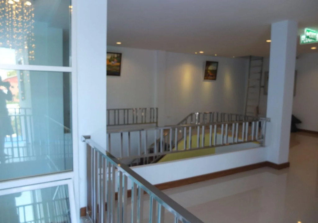 Kaewfathip Apartment