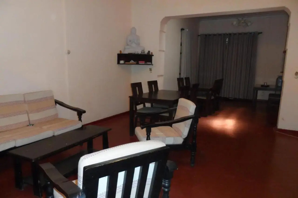 Savana Bungalow & Hostel