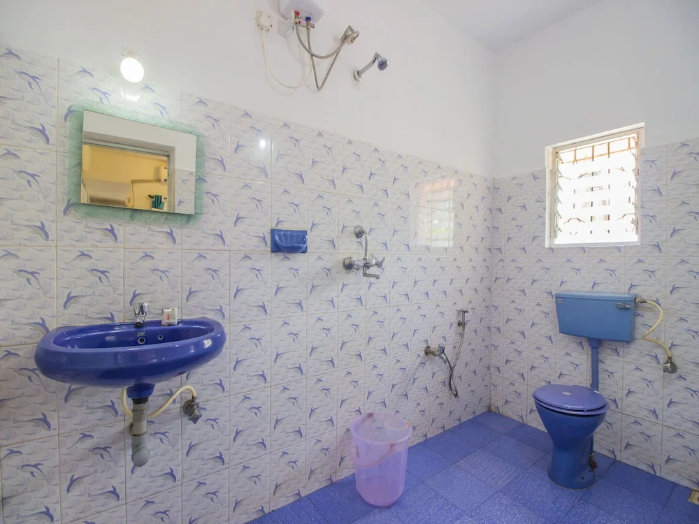 OYO 11508 Home Colourful Studio Calangute