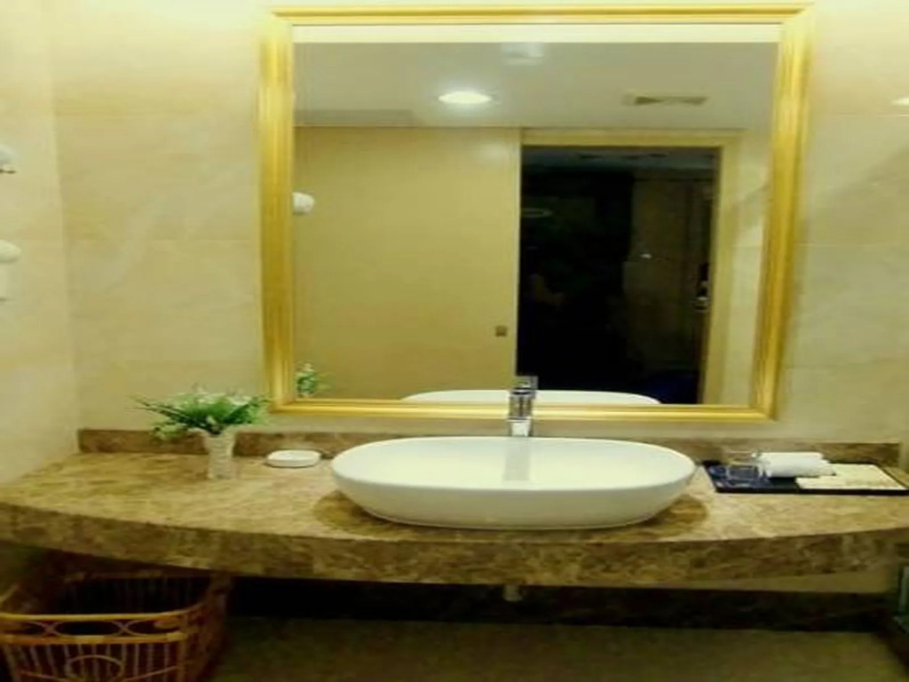 Libo Business Hotel