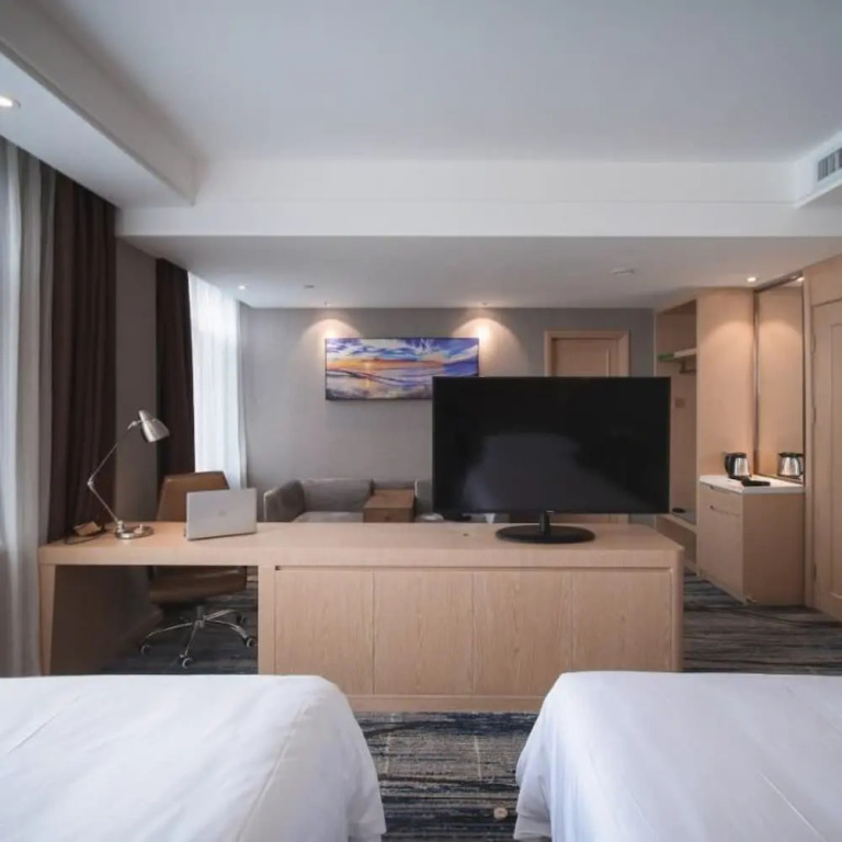 Vienna International Hotel(Qingdao Liuting Airport High Speed Railway North Station)