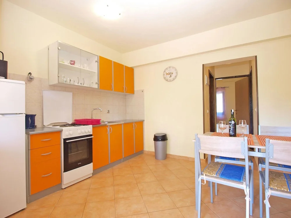 Apartment 1468
