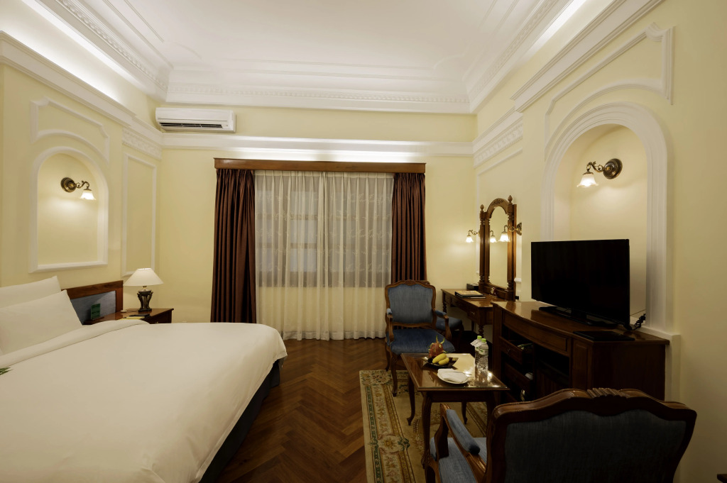 Hotel Majestic Saigon