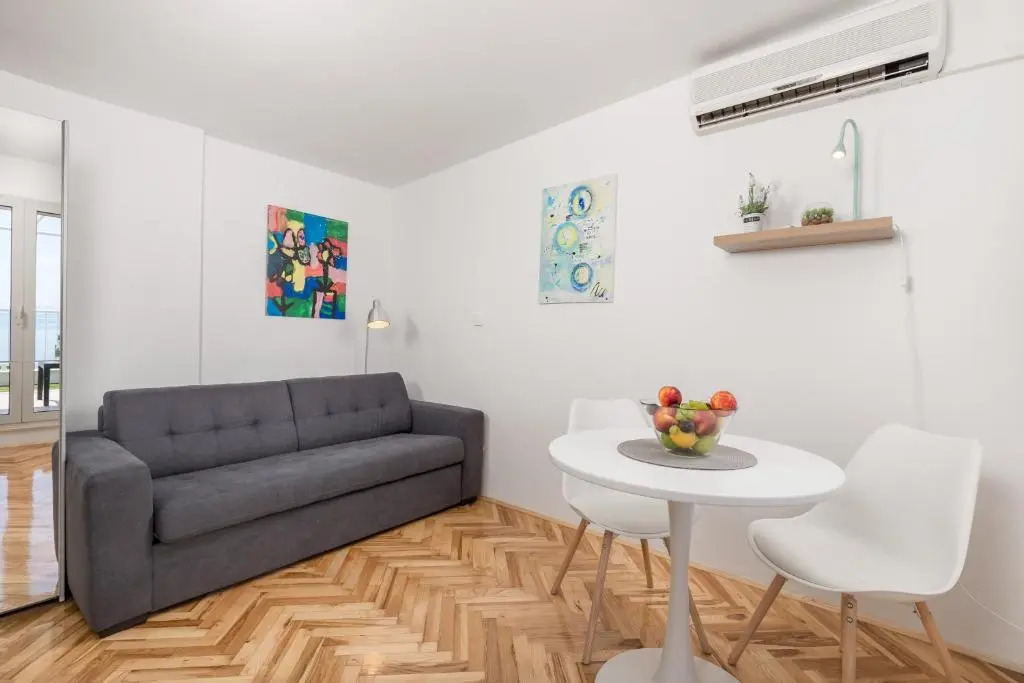 Studio apartman Rozi
