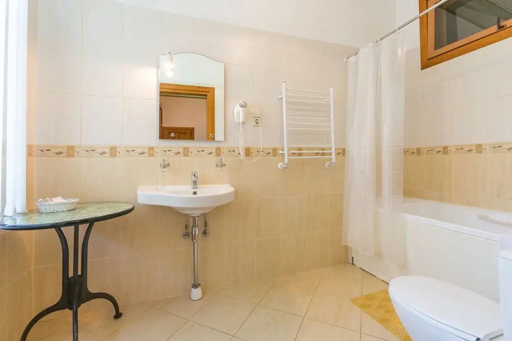 Roze Boutique Apartments