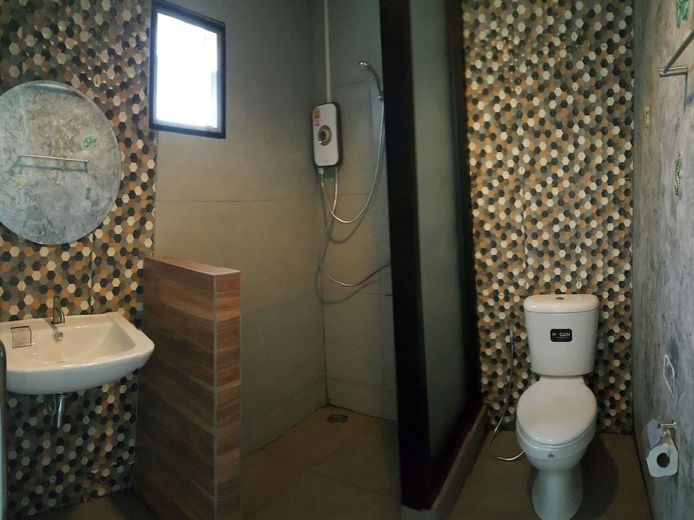 Baan Chao Mai Beach House