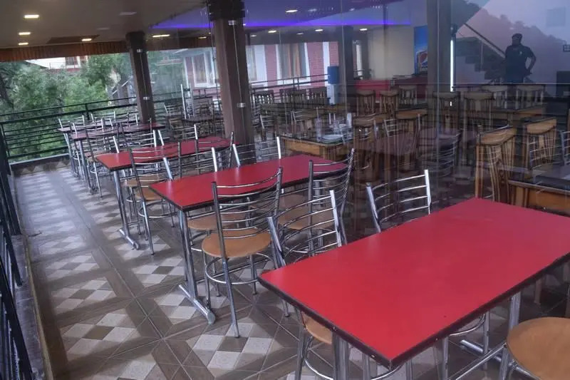 King Castle Mcleodganj-centrally heated and air cooled- Near MALL Road