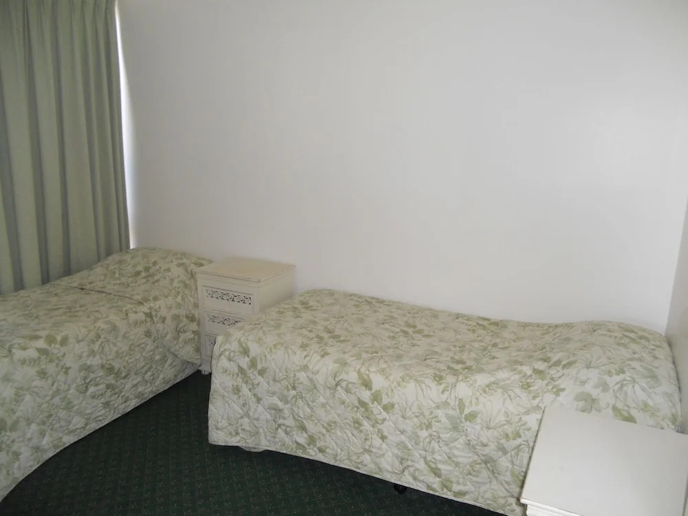 Cottonwood Motor Inn