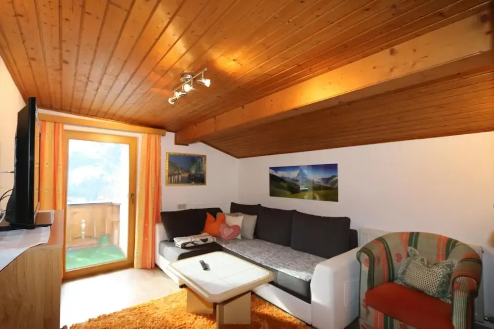 Apartment in Zillertal Near Ski Slopes