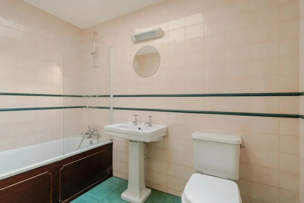 Light and Clean 2bed Flat, Nearby Liverpool Street