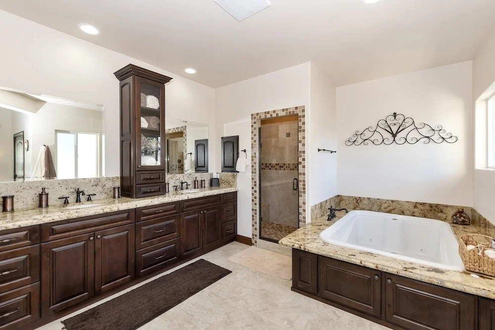 No. 20 Mountain Masterpiece, Lake Views, 6 Bd Ac! 6 Bedroom Home