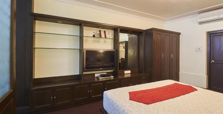 Bloom Hotel - Juhu