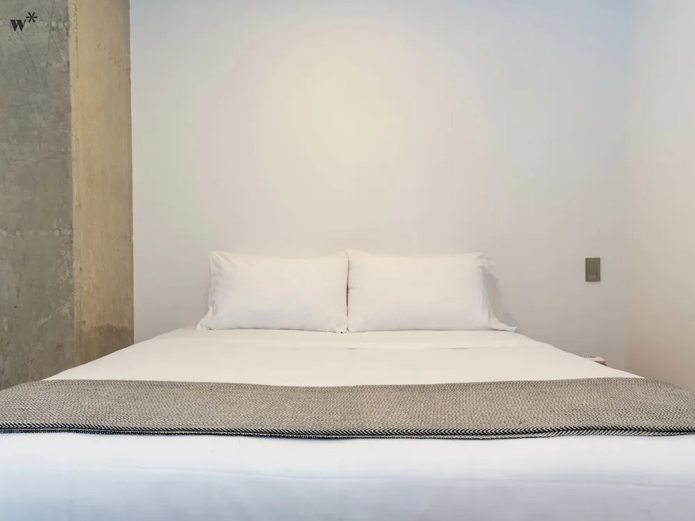 w Amazing 2BR w/ AC in Laureles