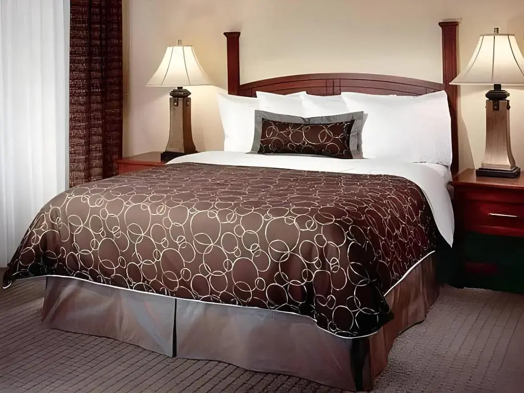 Staybridge Suites - Philadelphia Valley Forge 422 by IHG