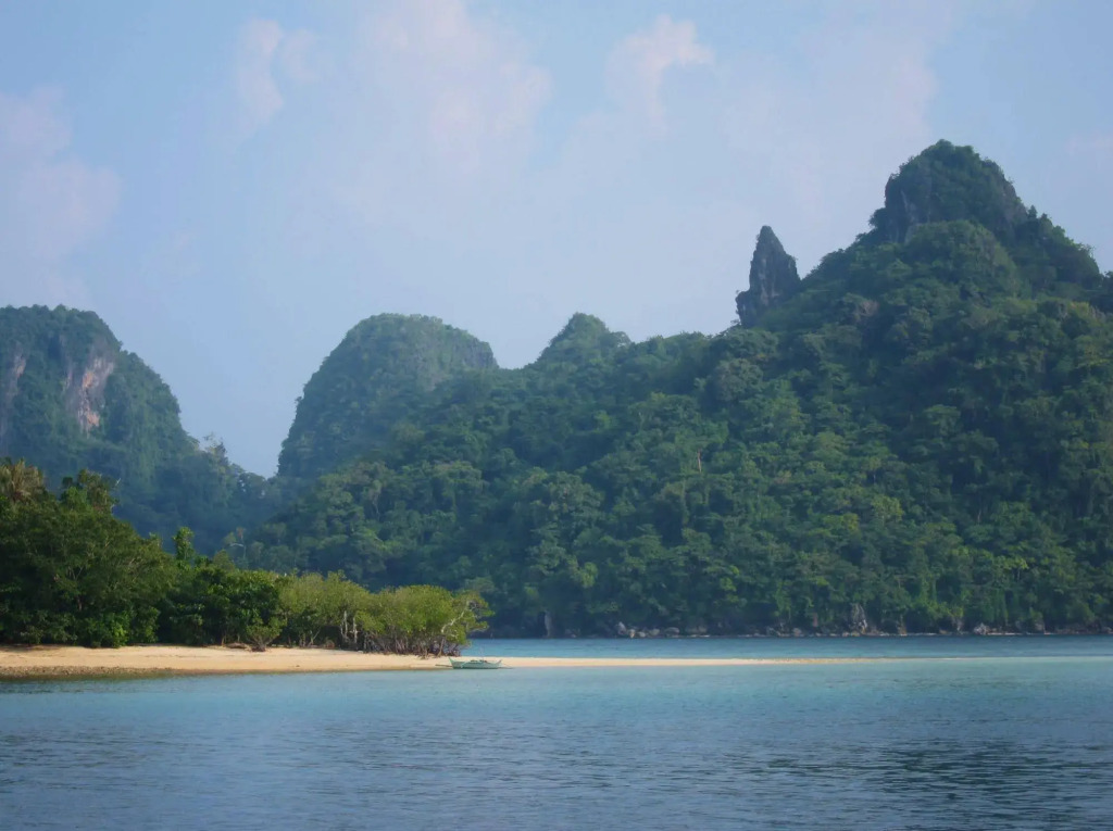 Palawan Secret Cruise Floating Hotel