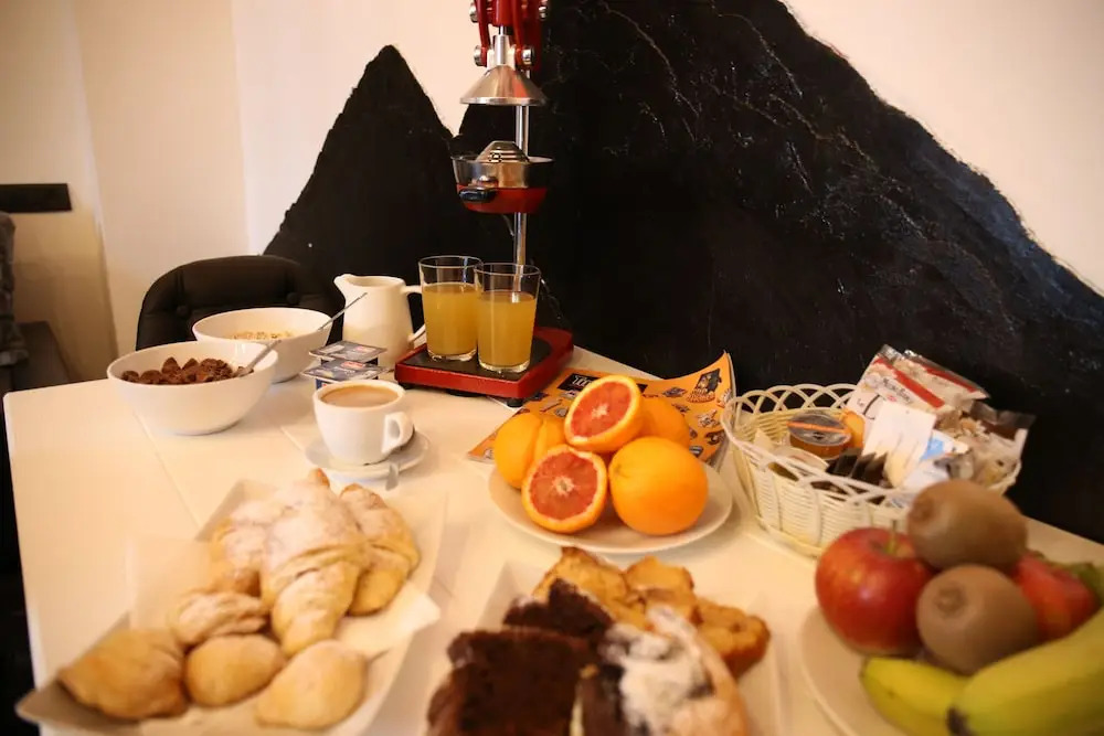 Black Vulcano Suites&Studios