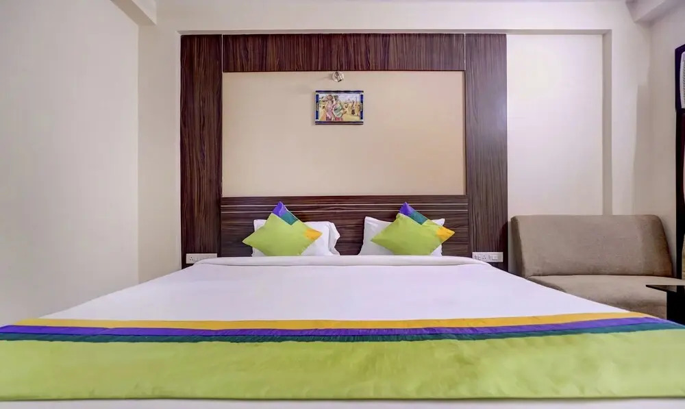 Treebo Trend Globe International Puri