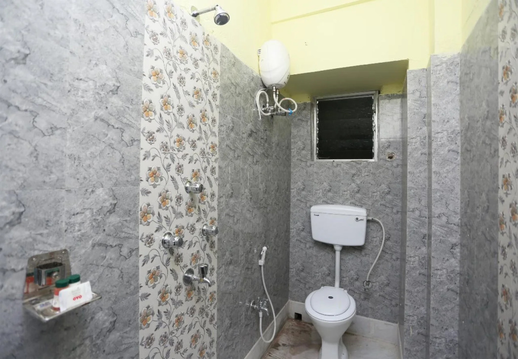 Verb Inn By OYO Rooms