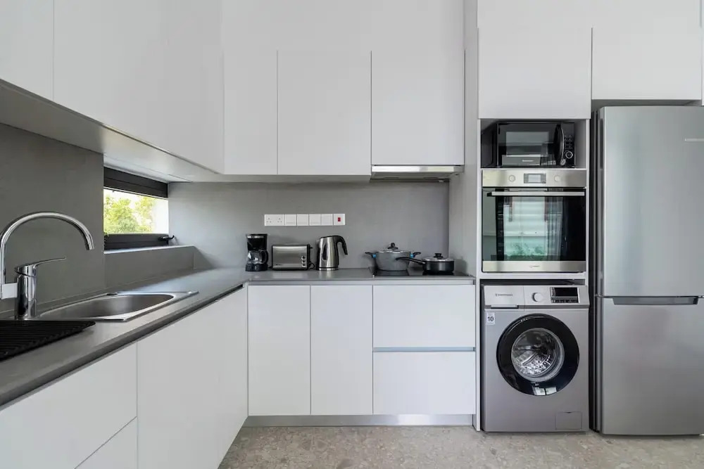 Solara - Stylish Balcony Apartments in Larnaca