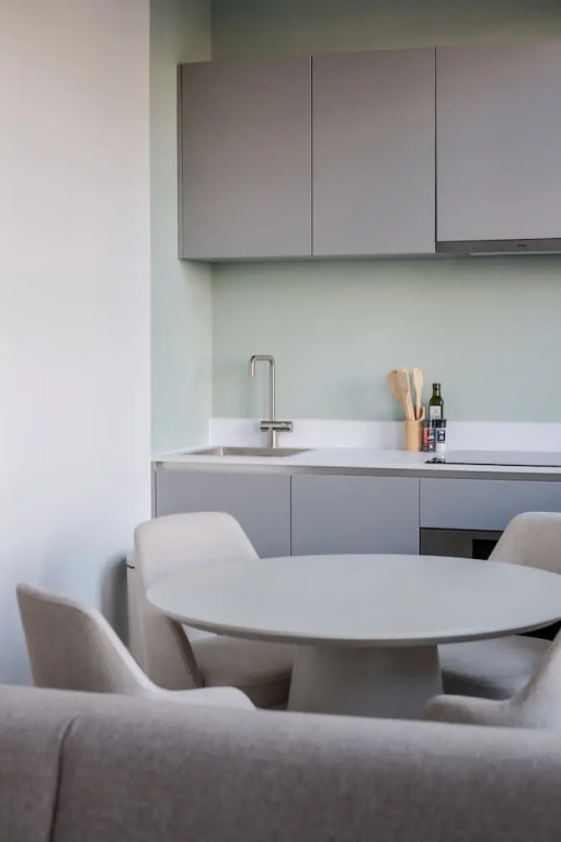 Modern 1 BR Apartment Rotterdam West