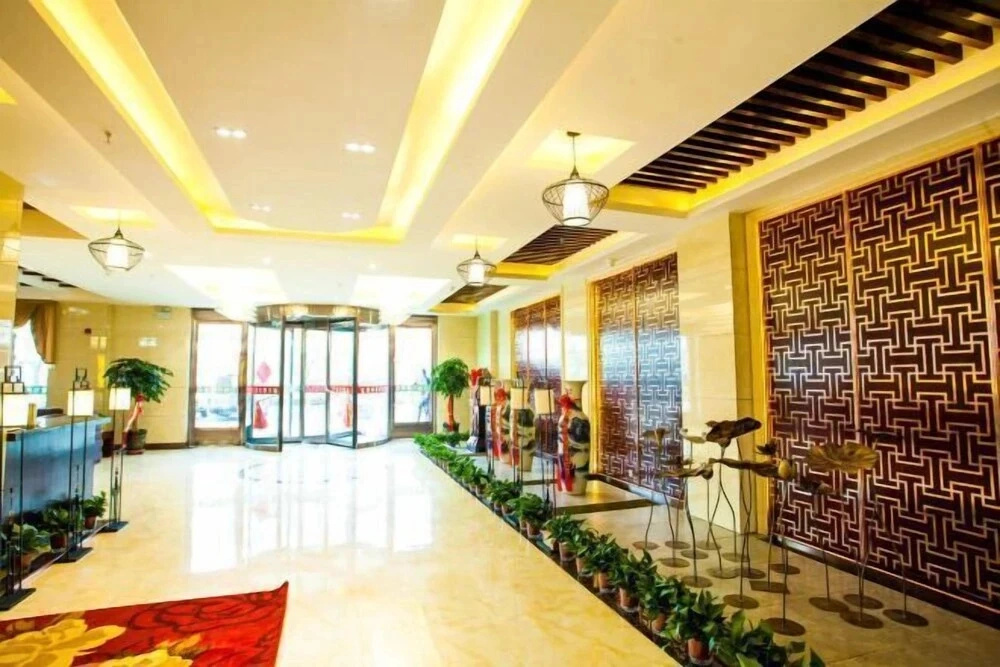 Jinfenghu Hotel