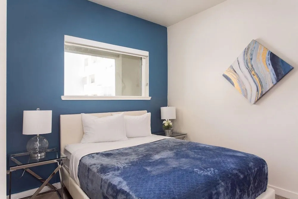Brand New Downtown La Luxury Apartment