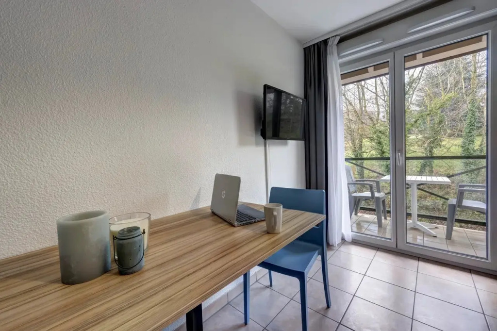 Comfort Aparthotel Divonne LOrée du Parc