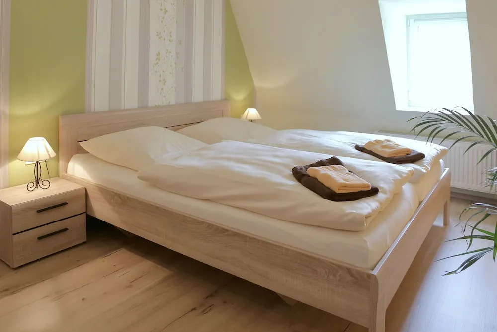 Gasthof und Hotel Roter Hirsch