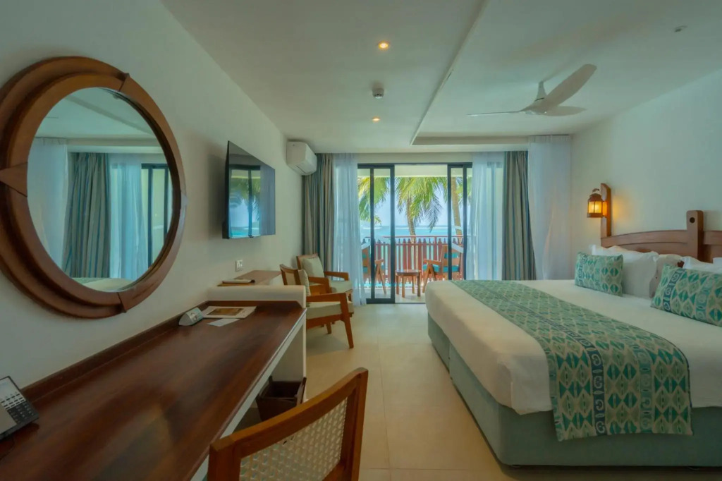 Voyager Beach Resort