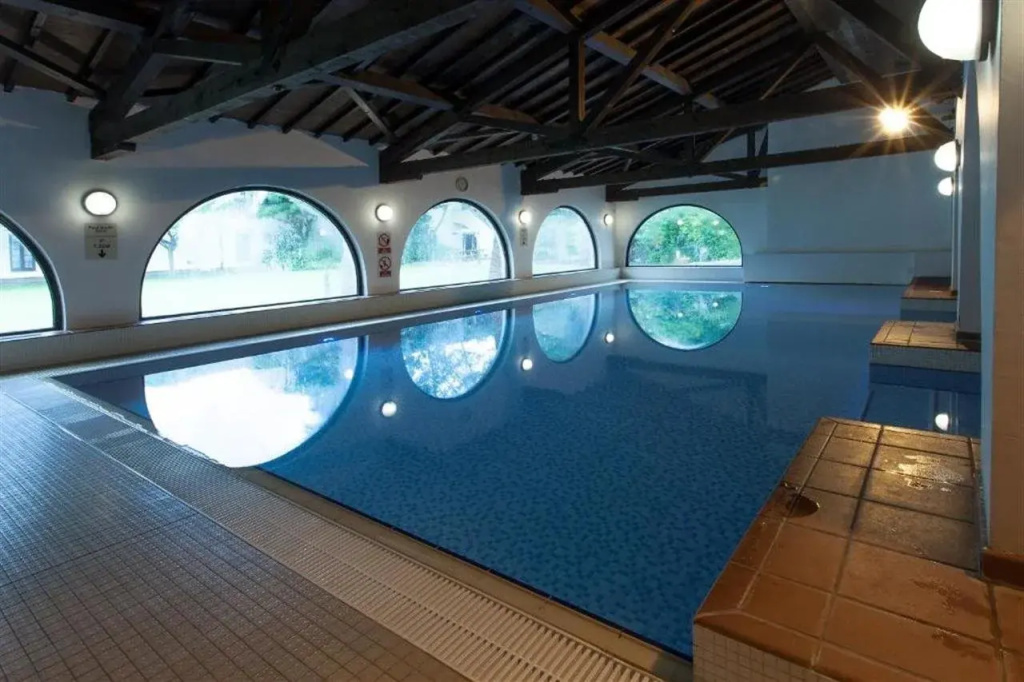 Europa Gatwick Hotel