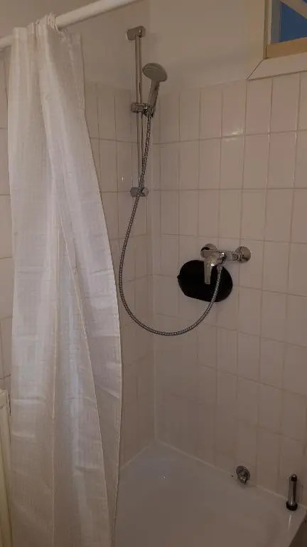 City Apartment, good location, 5 guests