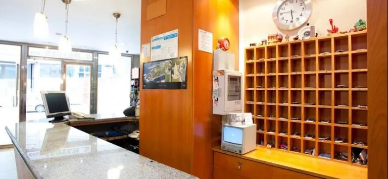 Hotel Maycar