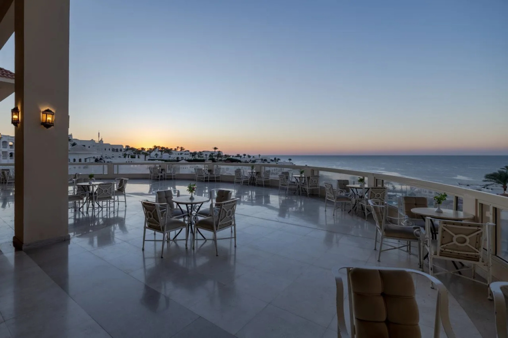 Continental Plaza Beach Resort (Ex. Inter Plaza Beach)