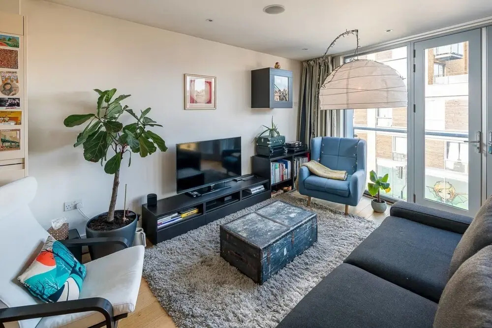 Bright Spacious 2bed 2bath in Battersea