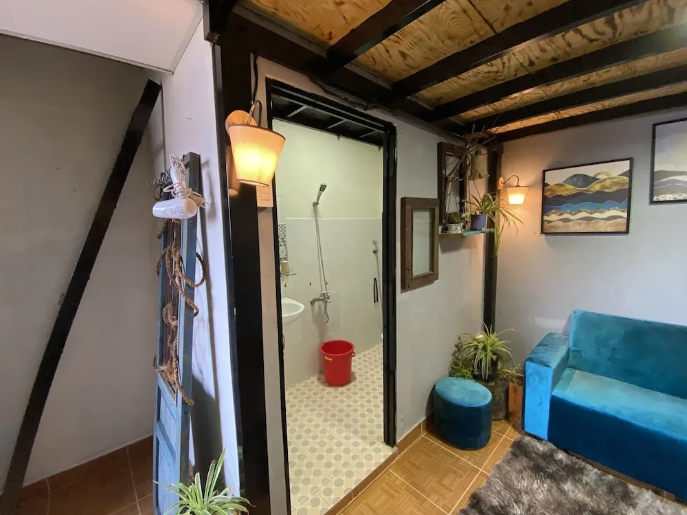 Mây's House