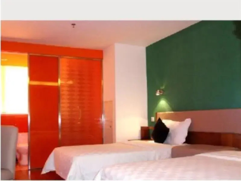 Baoan South Garden Inn