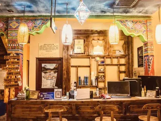 Yading Totem Boutique Inn