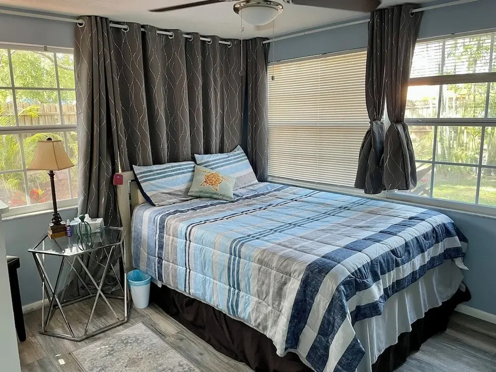 Gulf Side Getaway near Downtown Beaches