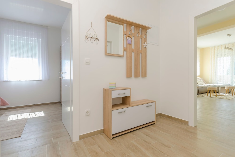 Apartments Luxury and Sea View