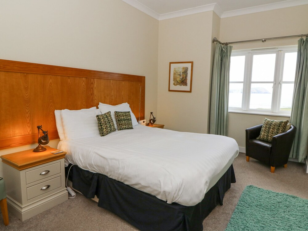 Carningli Suite